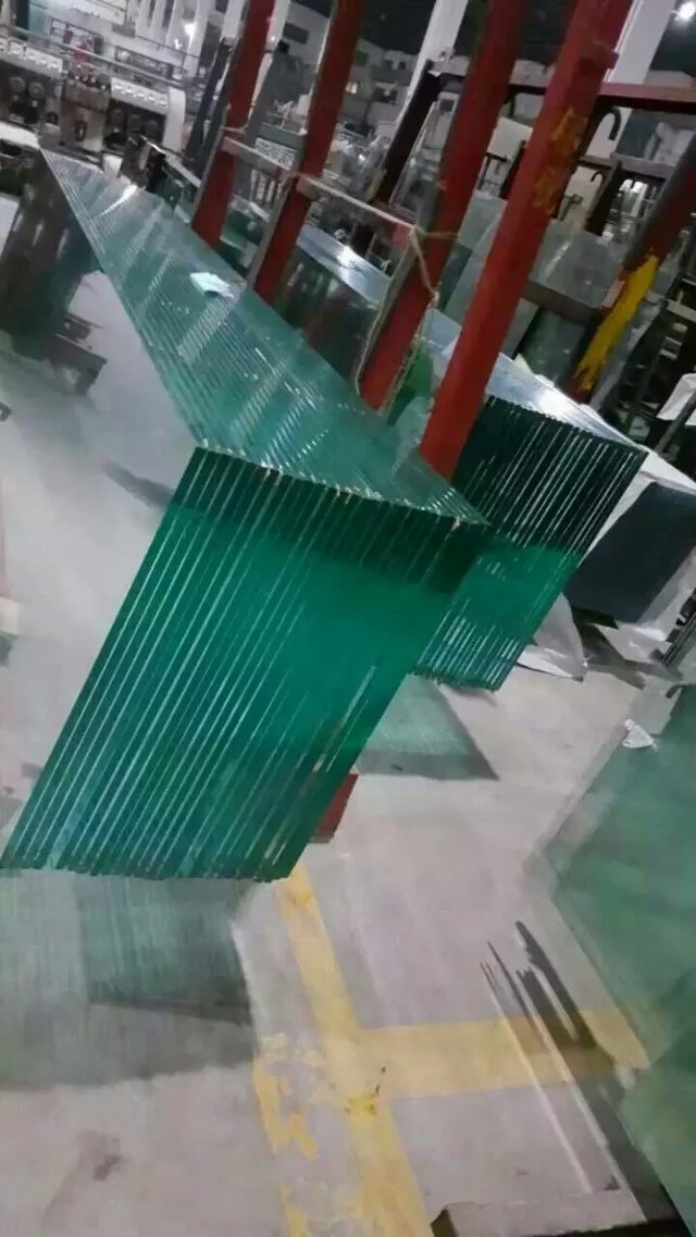 聯(lián)系錦達(dá)|陜西錦達(dá)特種玻璃有限公司